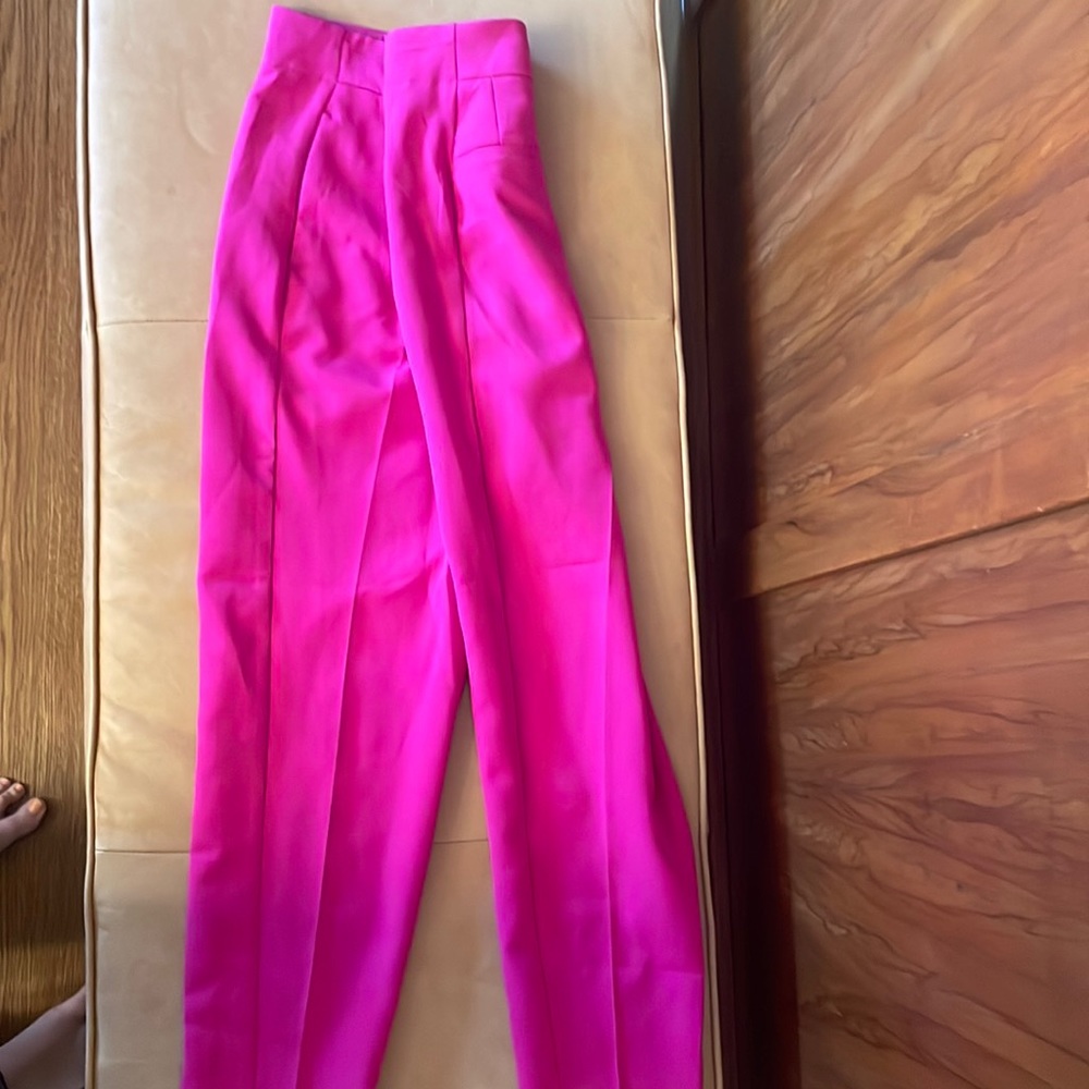 Hot pink stretchy Express trousers